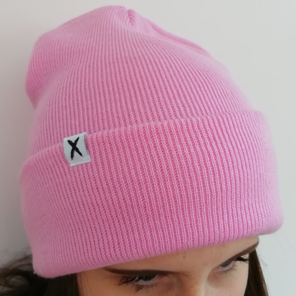 RETRO BRAND BEANIE